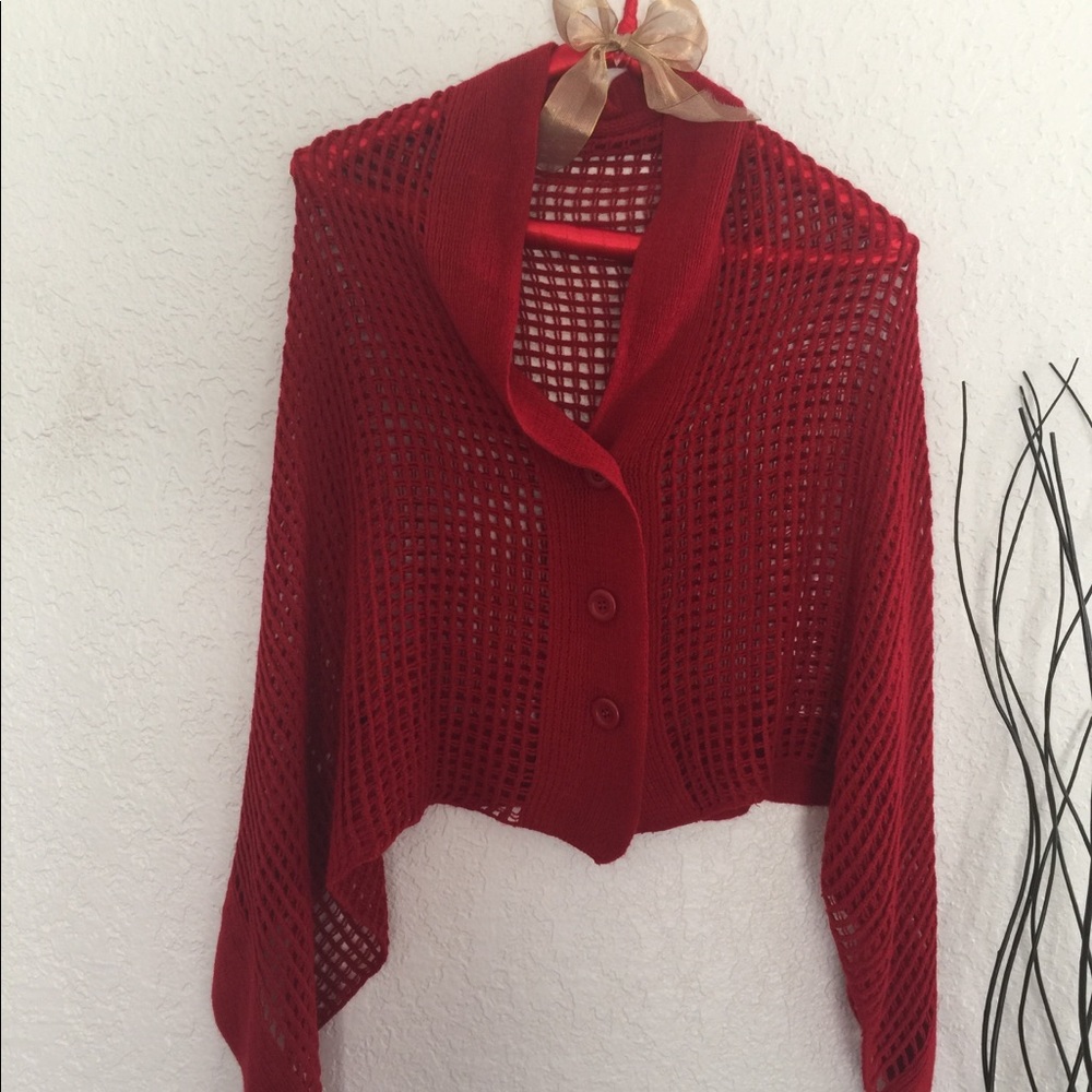 Poncho in red